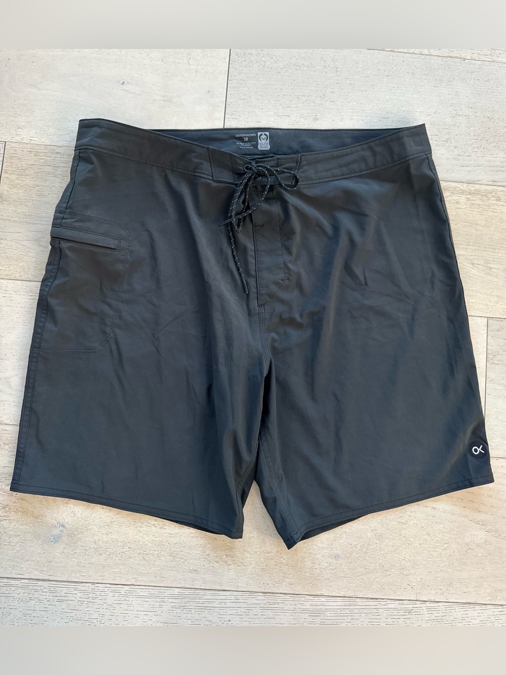 OUTERKNOWN Mens Board Shorts Swim Trunks Black 38x8.5